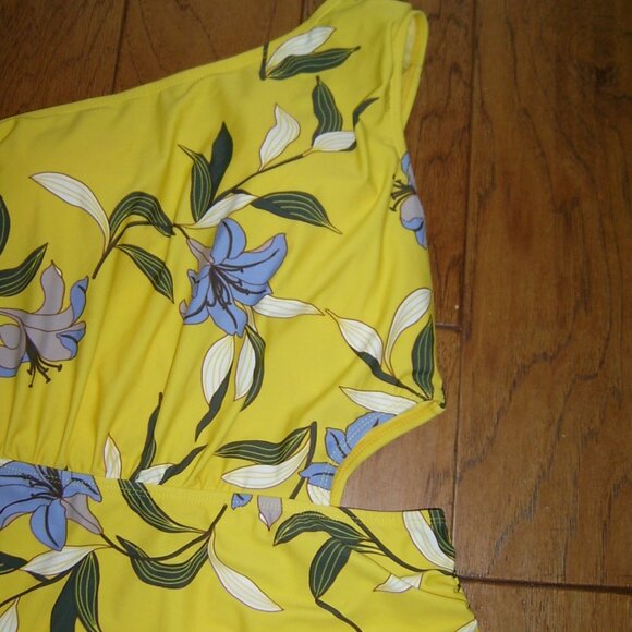 Jones New York Yellow Floral Print One Shoulder Cutout One Piece Swimsuit, XL - Picture 2 of 10